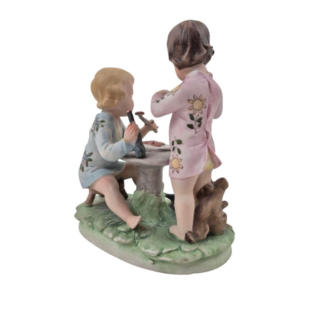 Vintage Works Of Art Figurine Mario Benni Porcelain Boy Girl Toadstool Table - Picture 2 of 10